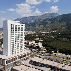 5* فندق Doubletree By Hilton